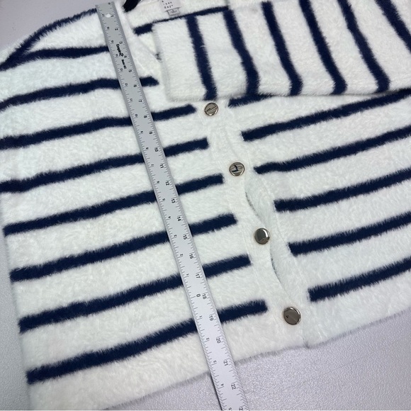 A New Day Women’s Blue/White Striped Cardigan Sweater Size L - Picture 5 of 7